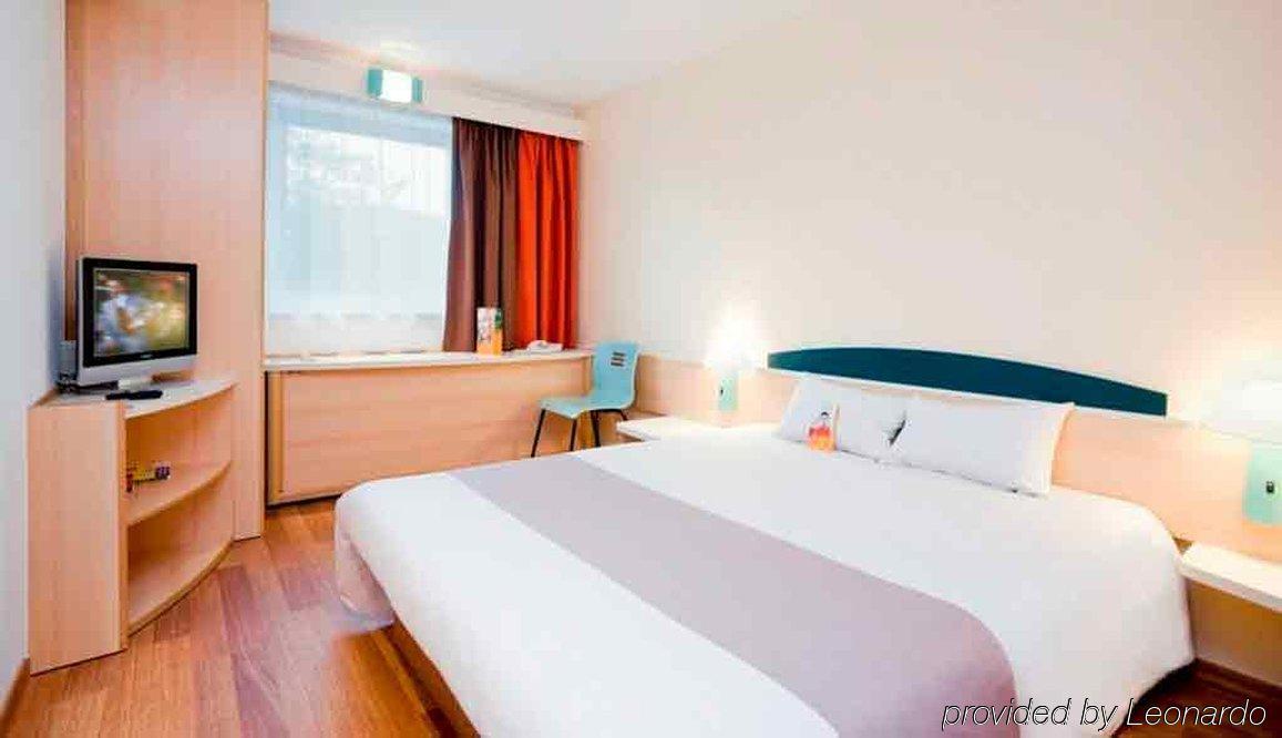 Ibis Katowice - Zabrze Hotel Room photo